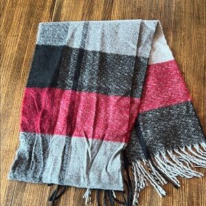 London Fog Red and Gray Plaid Scarf